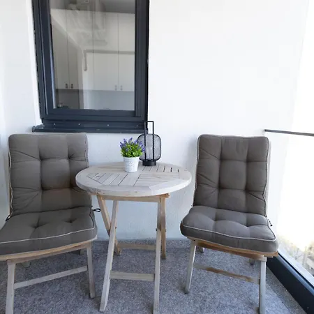 Apartment Hedarom *